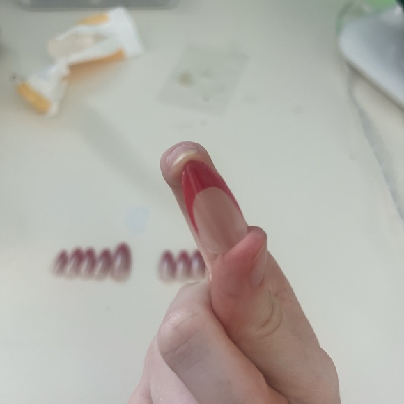 Nails - Picture 4 of 4